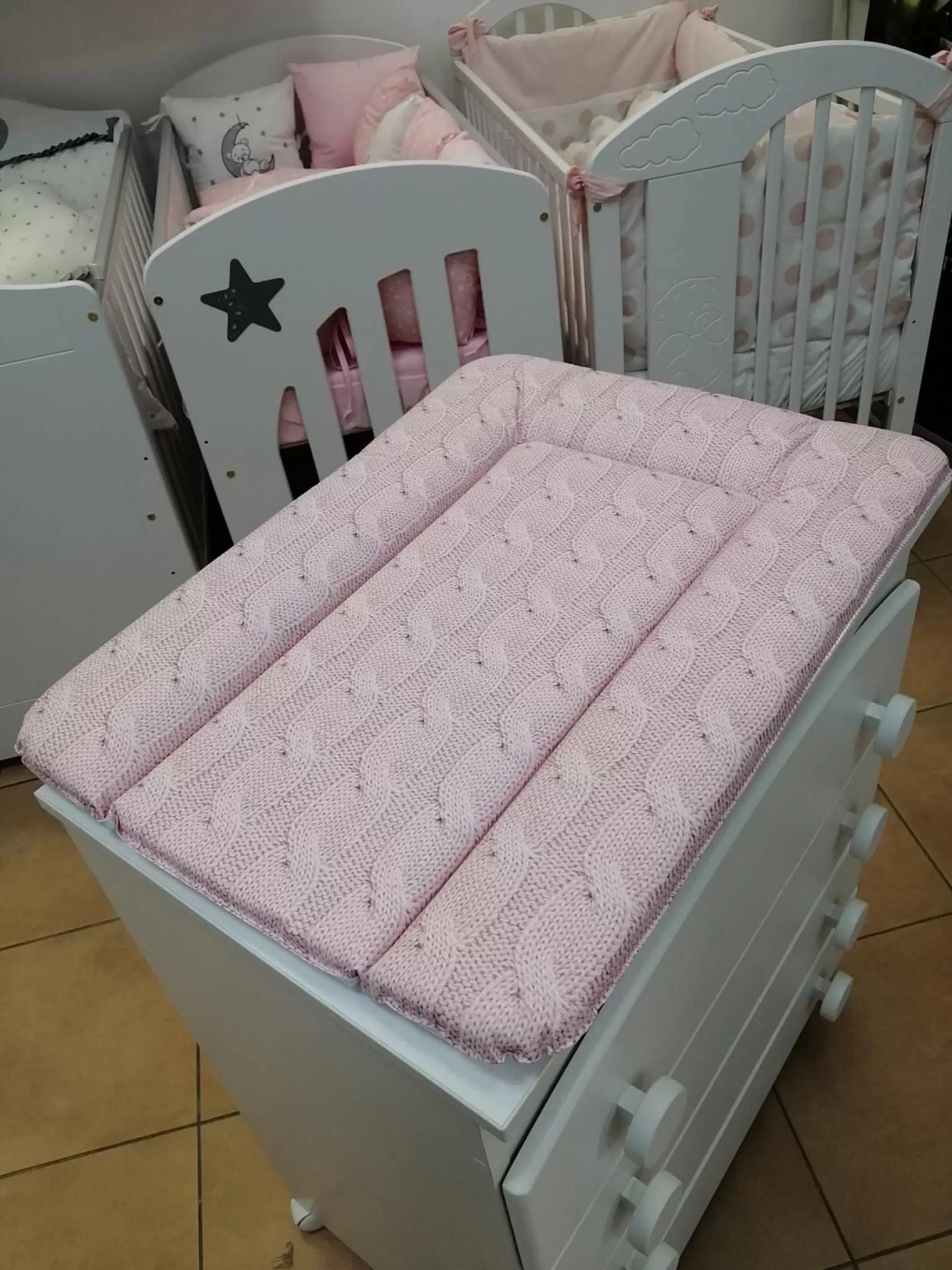 Meka podloga za povijanje 