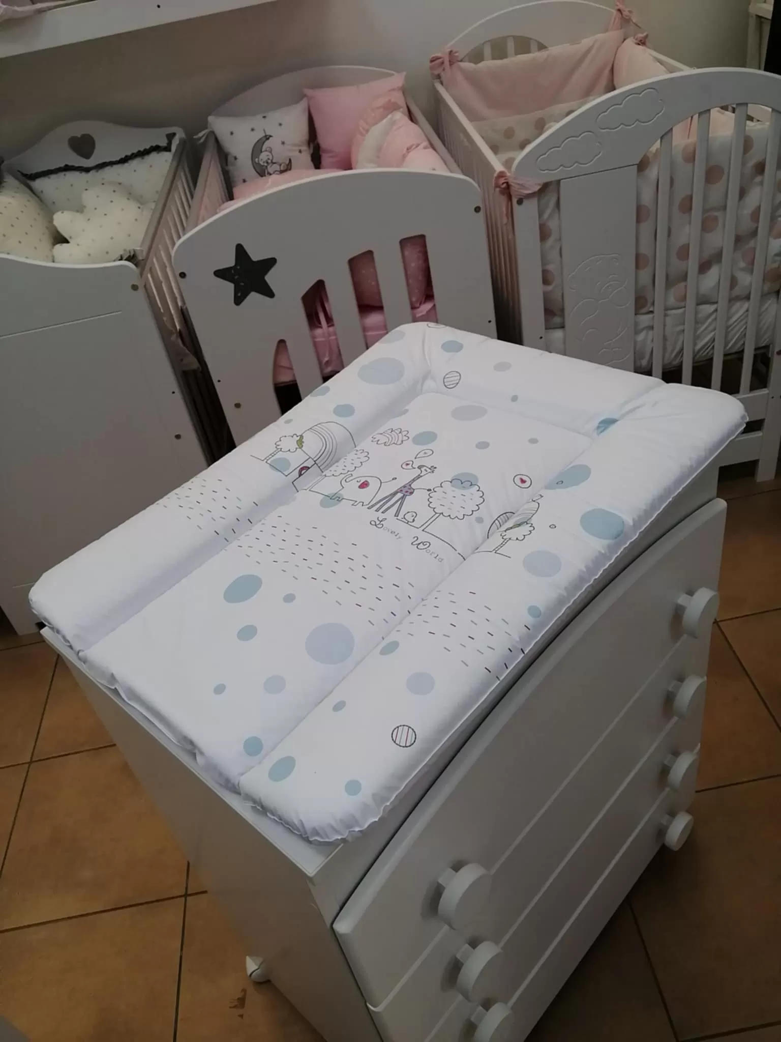 Meka podloga za povijanje 