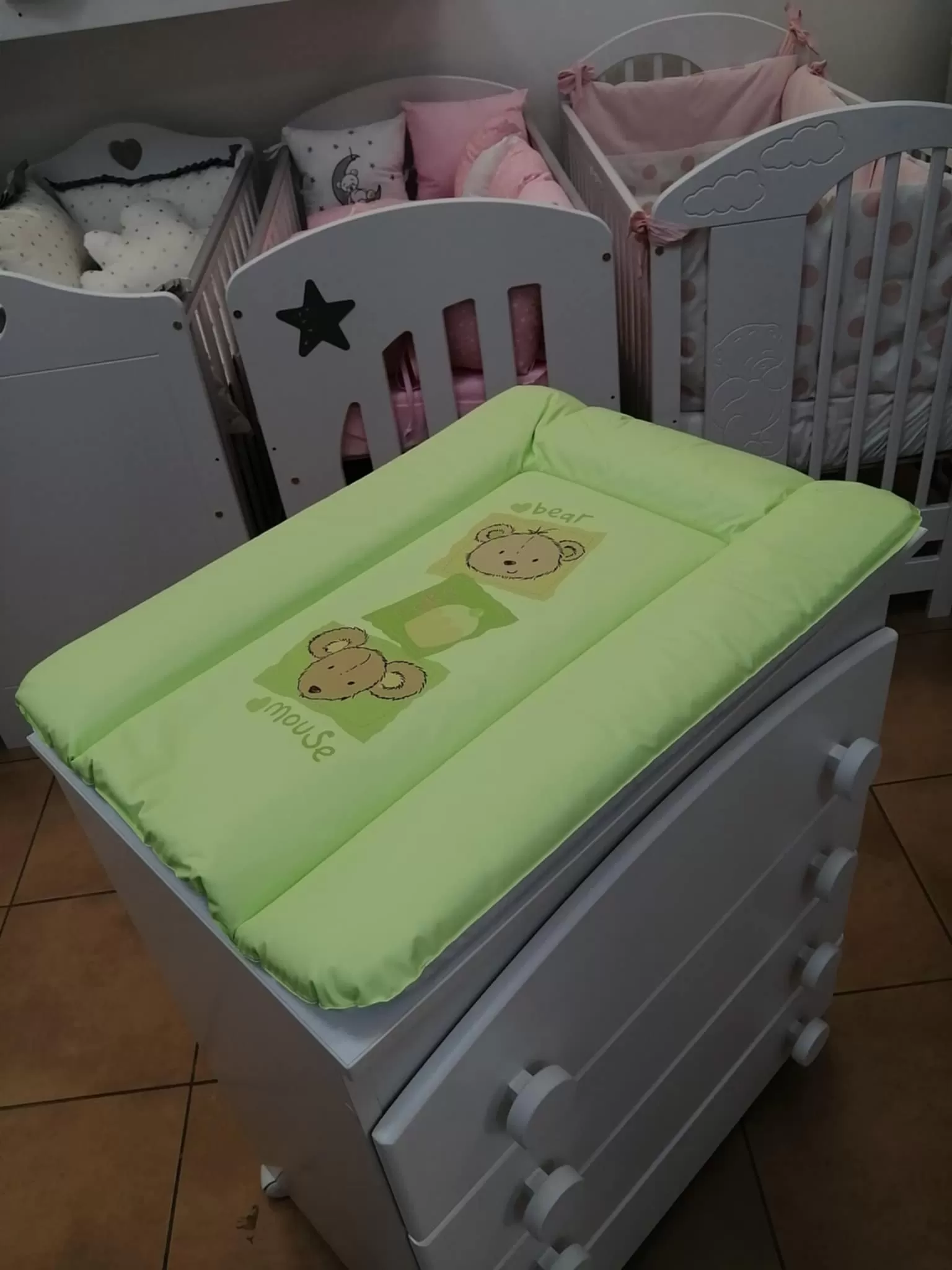 Meka podloga za povijanje 