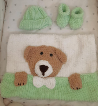 Set za bebu Bear knitted 