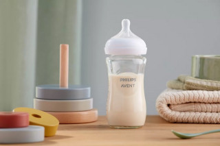 AVENT NATURAL RESPONSE STAKLENA FLASICA (240ml) 0772 