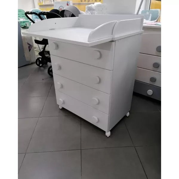 Komoda za bebe sa dodatkom 
